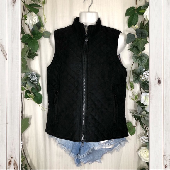 Outback Trading Co. Jackets & Blazers - Outback Trading Co. Black Zipper Vest!